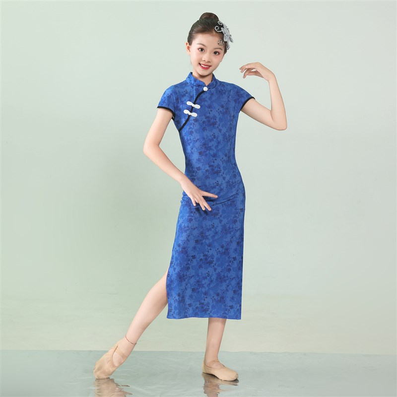 女童古典舞旗袍舞蹈演出服新中式扇子舞演出服儿童修身旗袍练功服