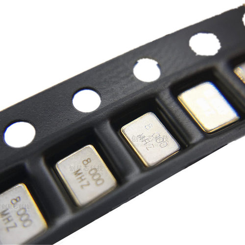 贴片被动晶振 3225 8MHz晶体 4脚 3.2*2.5M 谐振器 多规格