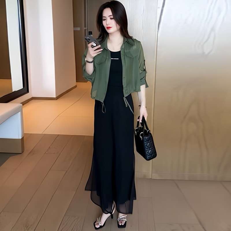 时尚冰丝衬衫女夏季新款洋气长袖防晒开衫小个子宽松百搭薄款衬衣