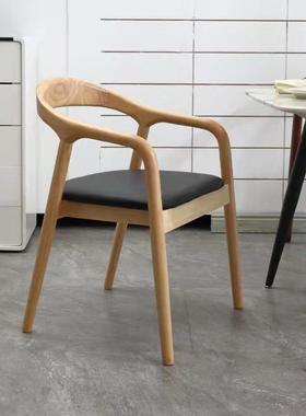 餐椅家用北欧黑色简约实木椅子靠背扶手书房洽谈餐厅会议白色椅子