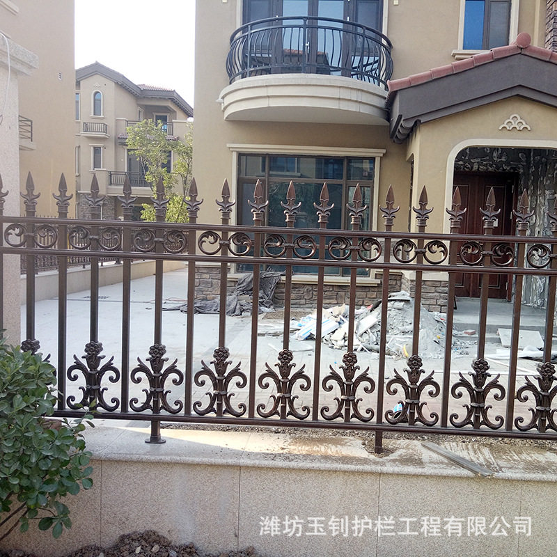 别墅围墙栏杆铝合金护栏院墙阳台铝艺护栏厂房小区围墙护栏