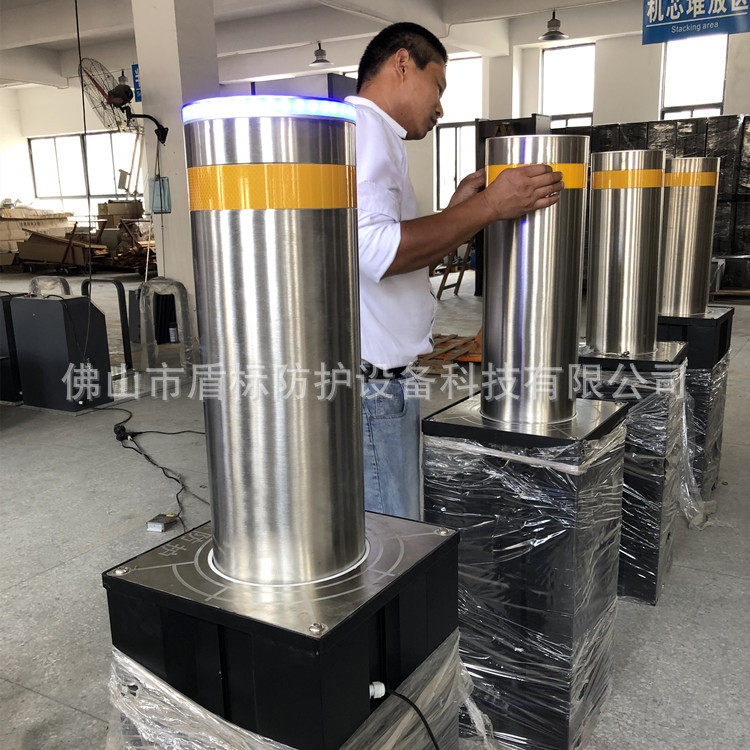 广场LED警示灯电动围挡升降柱 手动液压自动伸缩防撞桩不锈钢路柱