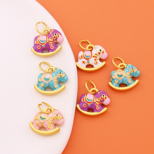 金色滴油小木马摇摇马吊坠diy国风饰品配件挂饰手链项链挂饰批发