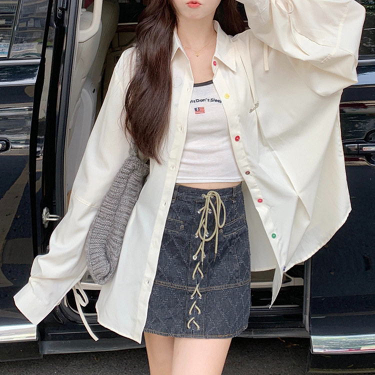 彩色纽扣长袖衬衫外套女秋季新款设计感小众休闲宽松显瘦洋气上衣
