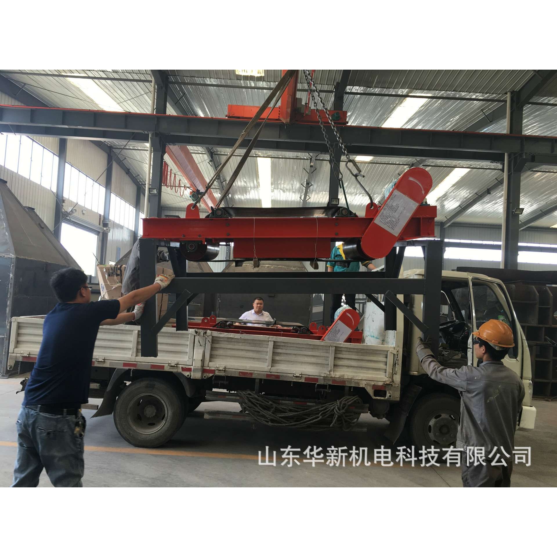 山东华新 生产RCYC永磁自卸式除铁器 RCYC-8 永磁自卸除铁器