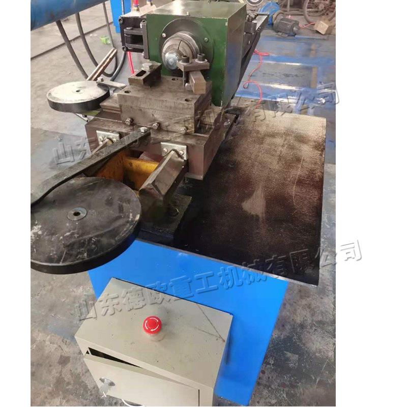 三片式夹紧钢管封口机螺杆感应定位圆头封头机钢管旋压机