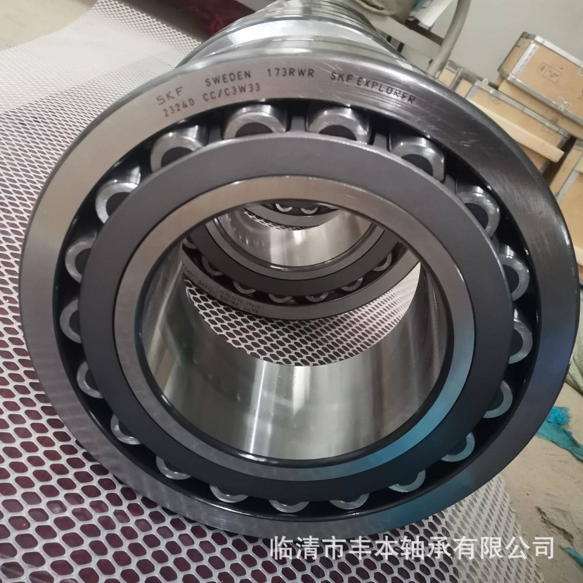 厂家现货售双列调SVH心滚销子承42328VAF重型机5型轴轴承