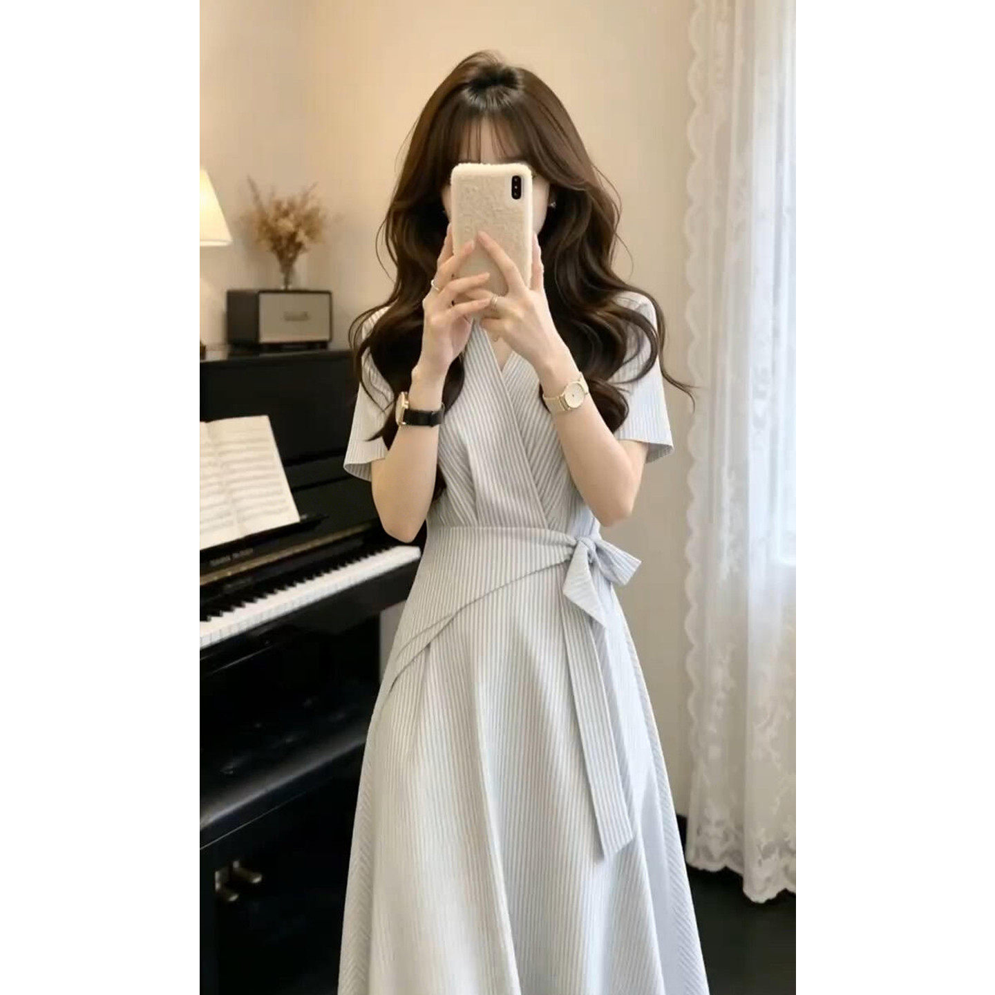 巨好看漂亮条纹洋装子女夏季2026新款爆款绝美绑带收腰显瘦长裙