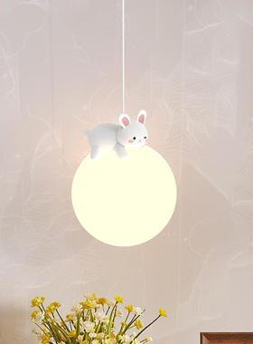 NRM风儿童房床头吊灯2025新款男孩女灯奶油房间熊猫孩卡通壁中山