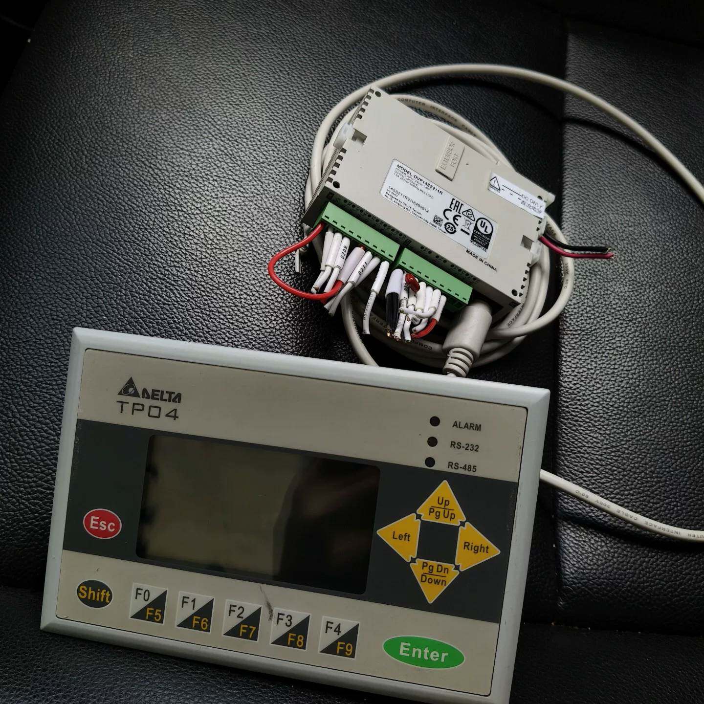 维修TP04G-AS2 ，DVP14SS21，台达文本编辑显示器带议价