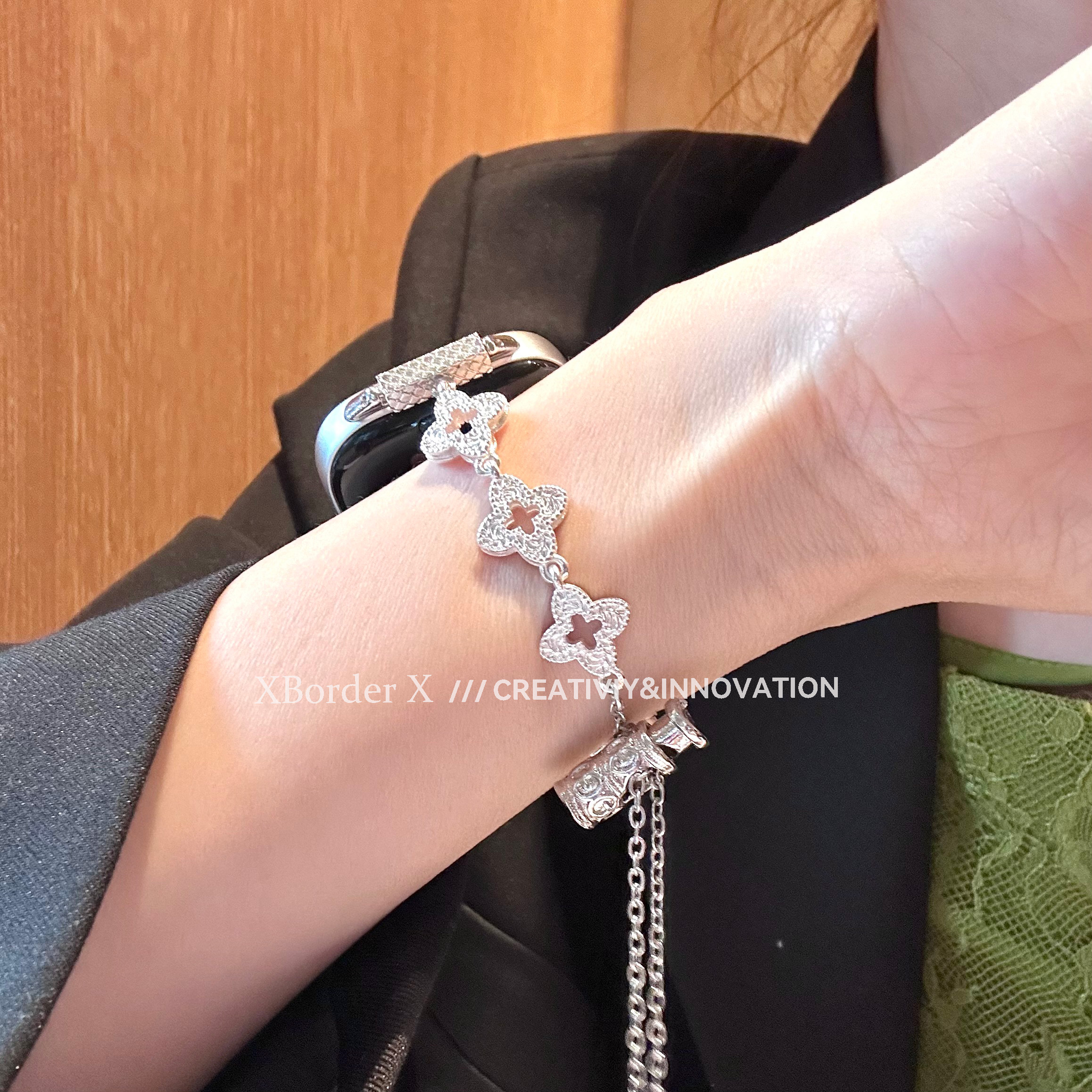 适用华为fit4手表表带老花四叶草Fit三3表带伸缩链女腕带金属高级