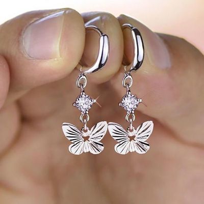 蝴蝶耳扣设计感带坠耳环