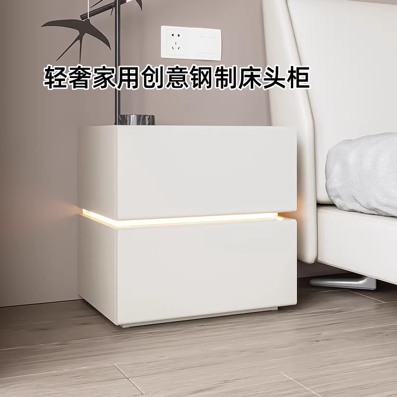 钢制床头柜无甲醛带抽屉收纳图片