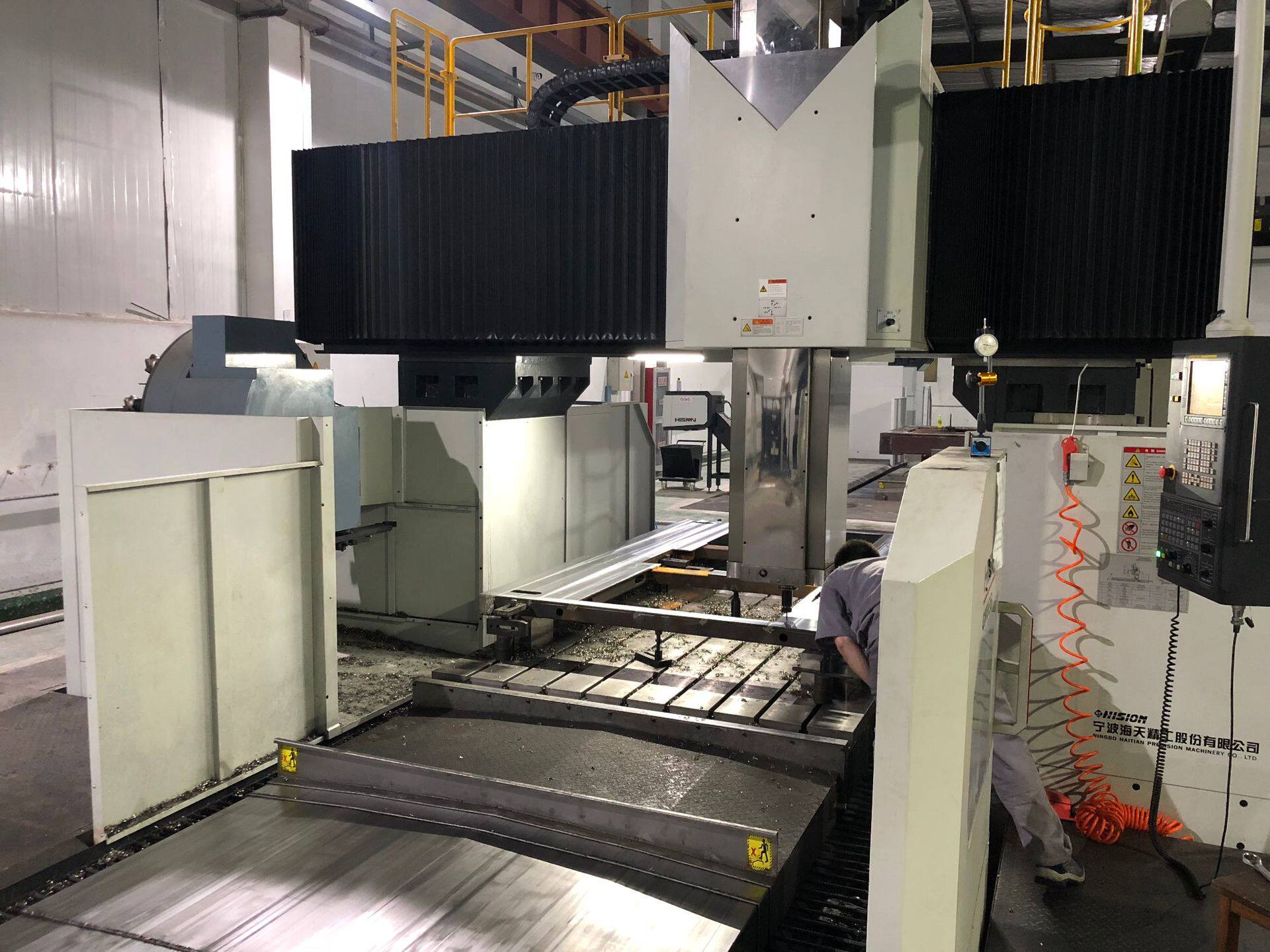 大型6米龙门铣数控加工中心对外加工机加工精加工