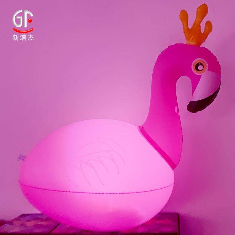 LED太阳能发光火烈鸟泳池灯充气温泉婚礼庭院派对装饰光控浮动灯