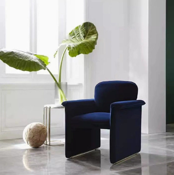 意式极简阳台小沙发创意单人休闲深蓝色网红北欧设计师异形扶手椅