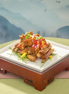 速发中式竹木底座配白色餐瓷正方形冷凉炒菜盘子饭店高档组陶酒店