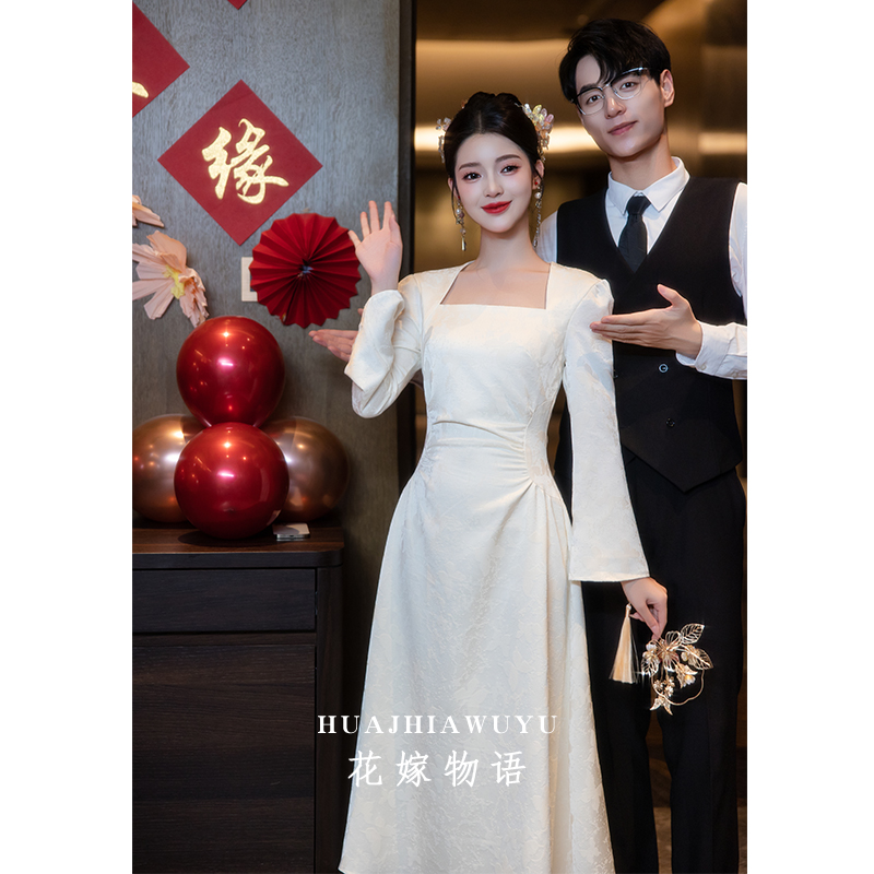 白色订婚礼服2025新款领证登记连衣裙夏季平时可穿晨袍新娘敬酒服