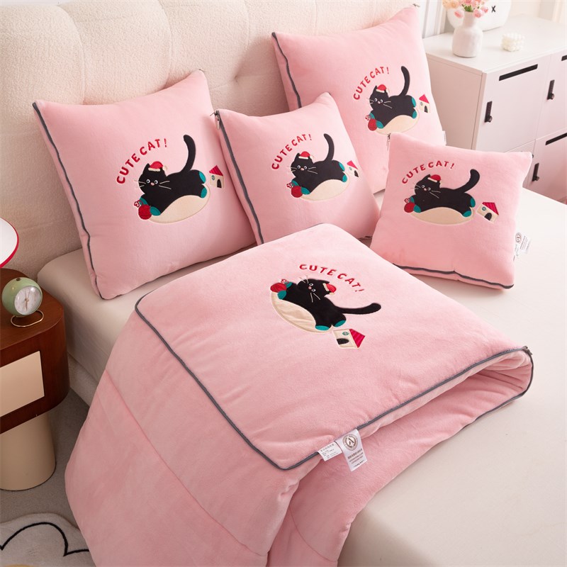 A类牛奶绒抱枕被子两用二合一多功能车载加厚办公室午睡枕头汽车