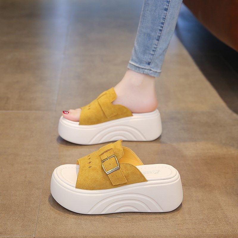 厚底松糕凉拖鞋女夏外穿2025新款时尚增高高跟软底沙滩凉鞋小码33