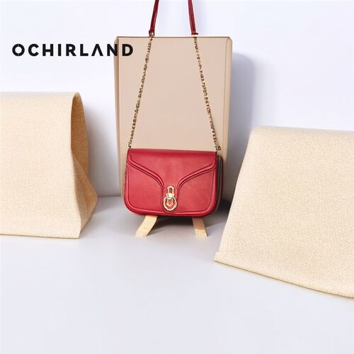 2025新款法式风温柔小方包单肩腋下斜挎手提链条包宝恩包红色包包