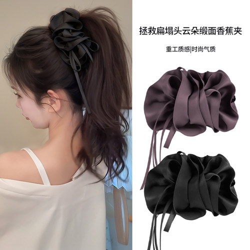缎面花苞蝴蝶结饱满香蕉夹