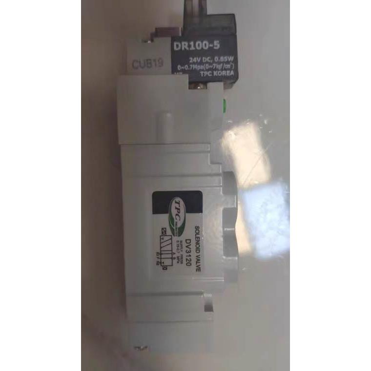 TPC注塑01机械手5H配件4GD219-E2CC/CKD气阀DV3120电磁阀C6-E2C-3