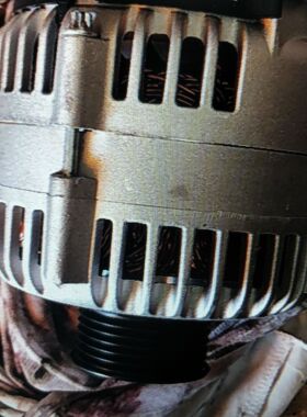 汽车交流发电机14V-90ADSL