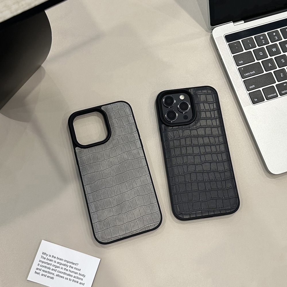 复古高级风苹果手机壳14promax适用iPhone16个性15潮酷11鳄鱼皮12