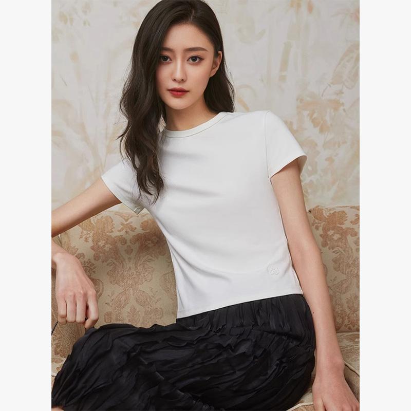 花繁江城同款桂殿秋百搭基础T恤女25夏季圆领正肩修身显瘦上衣女