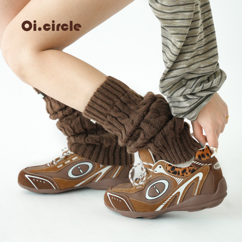 OICIRCLE【噢壹圈】增高6cm复古棕色赛车鞋厚底百搭春款德训鞋 - 实物图