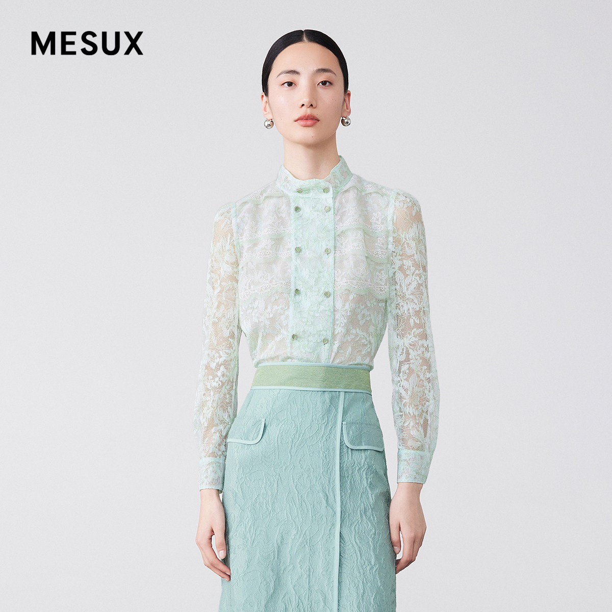 MESUX米岫新款精美蕾丝高领双排扣衬衫米白色MKSUC408