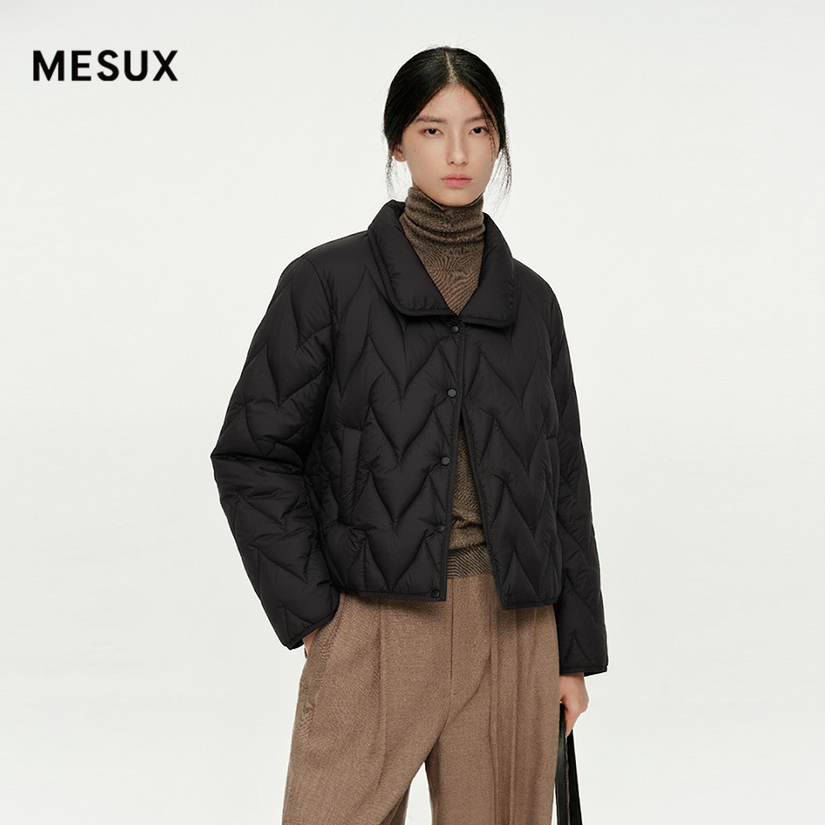 MESUX米岫25冬白鹅绒高密泡芙型菱形绗线修身短款羽绒服MNWPL204