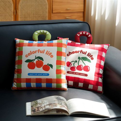 格子日记时尚手拎抱枕被客厅沙发盖毯二合一多功能车载抱枕可拆洗