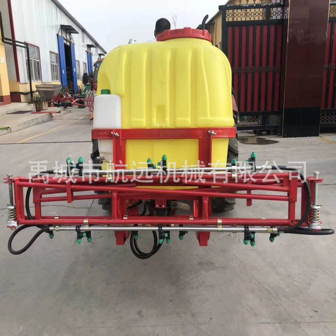 悬挂式的8米10米12米宽的喷药机 折叠喷杆式的500L600L800L打药机