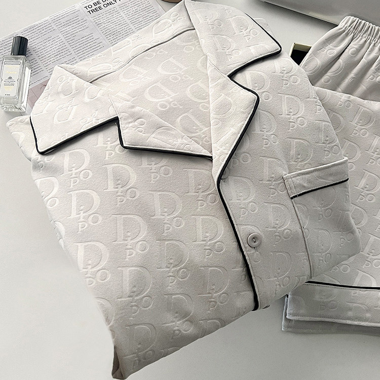 德国高级德绒轻奢睡衣套装