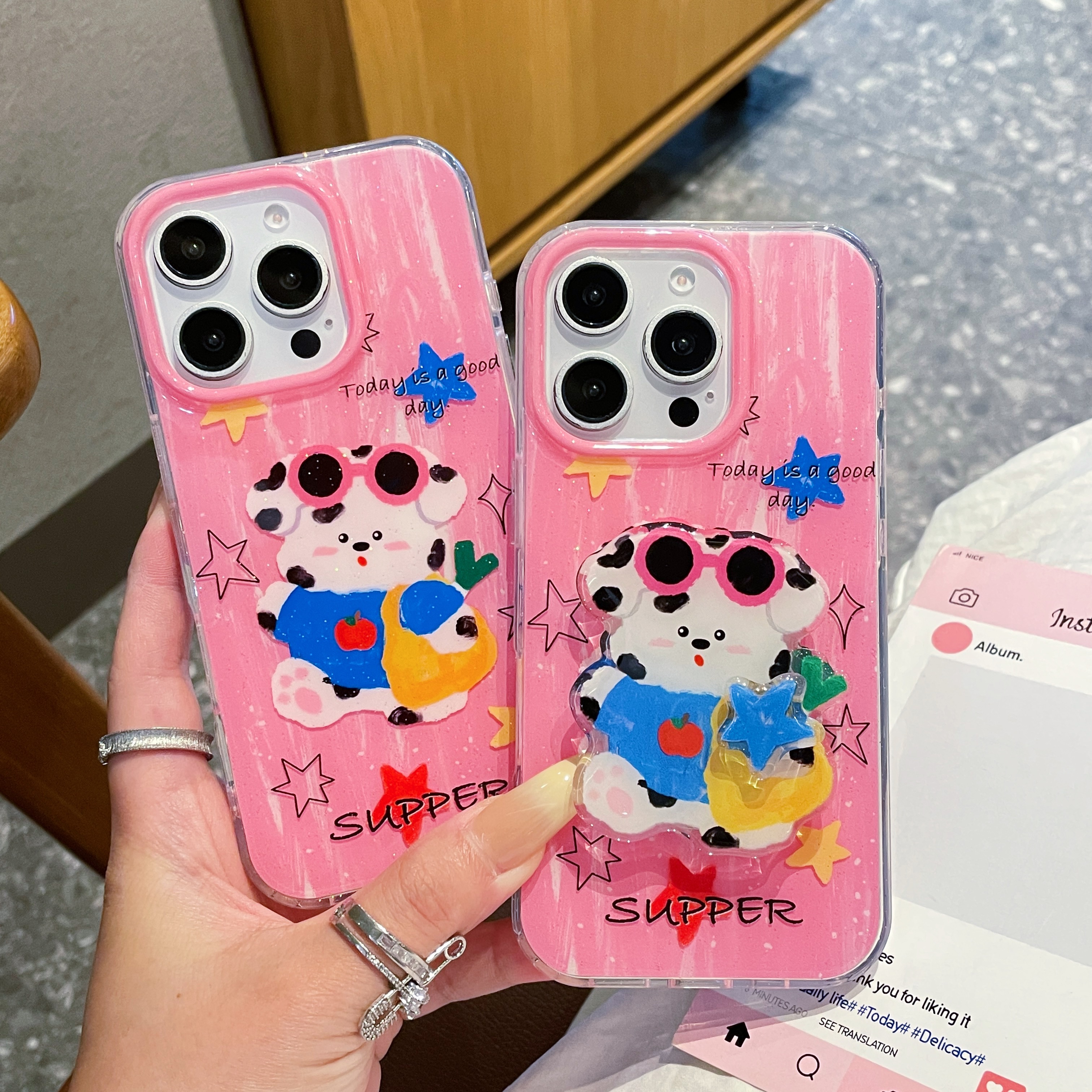 吉能虎新款带眼镜小白狗适用于苹果16promax带支架手机外壳iPhone15pro全包边防摔14/13创意ins风女款保护套