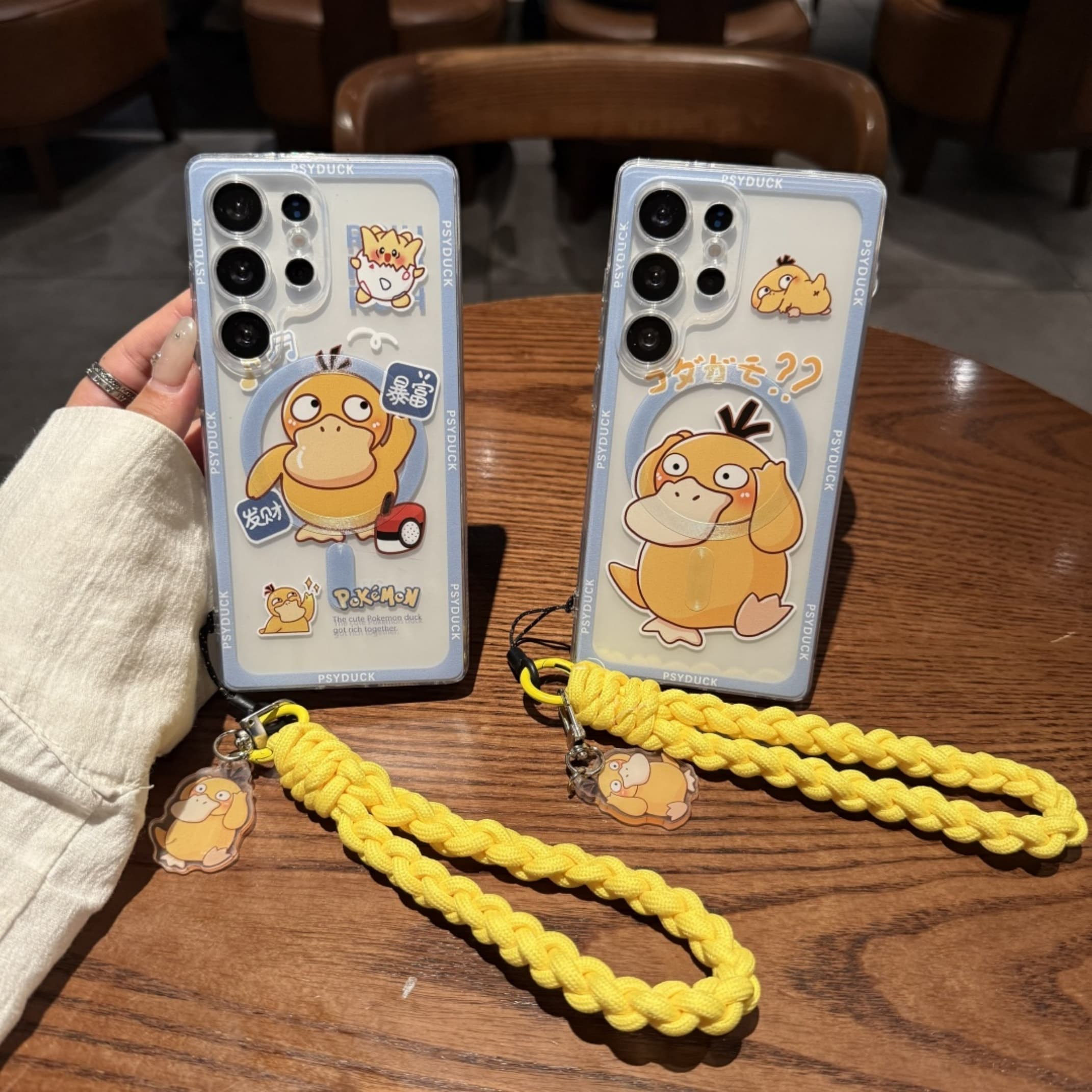 吉能虎新款柯达鸭适用于三星S25Ultra带手链支架磁吸手机壳S24/S23/Note20全包防摔A56/A36/A26/A16保护套