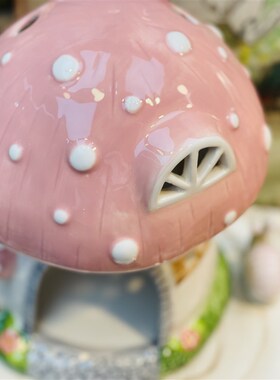 釉下彩陶瓷蘑菇可爱仓鼠窝陶瓷房子金丝熊躲避屋蘑菇摆件宠物小窝