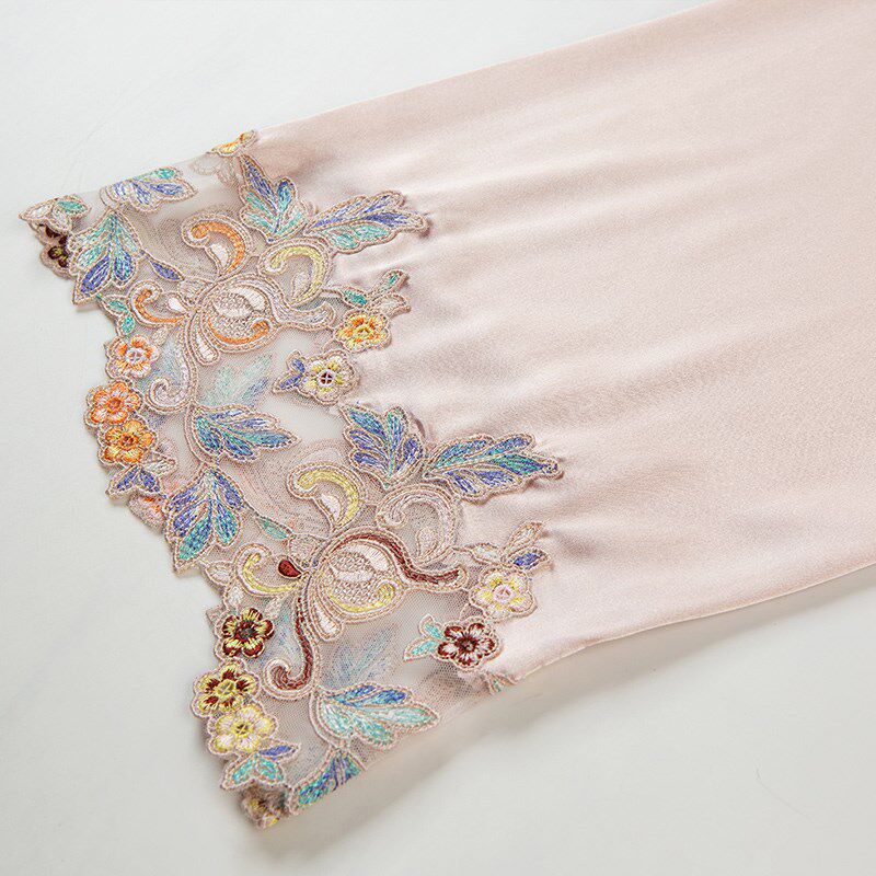 2024春夏LP25周年七彩蕾丝真丝混纺女神新娘晨袍睡袍浴袍家居服