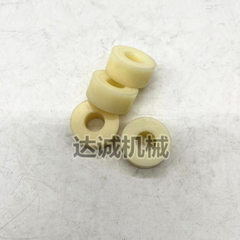 挖掘机配件 久保田KX155 160 161挖掘机前挡玻璃滑轮滚轮滚珠优质