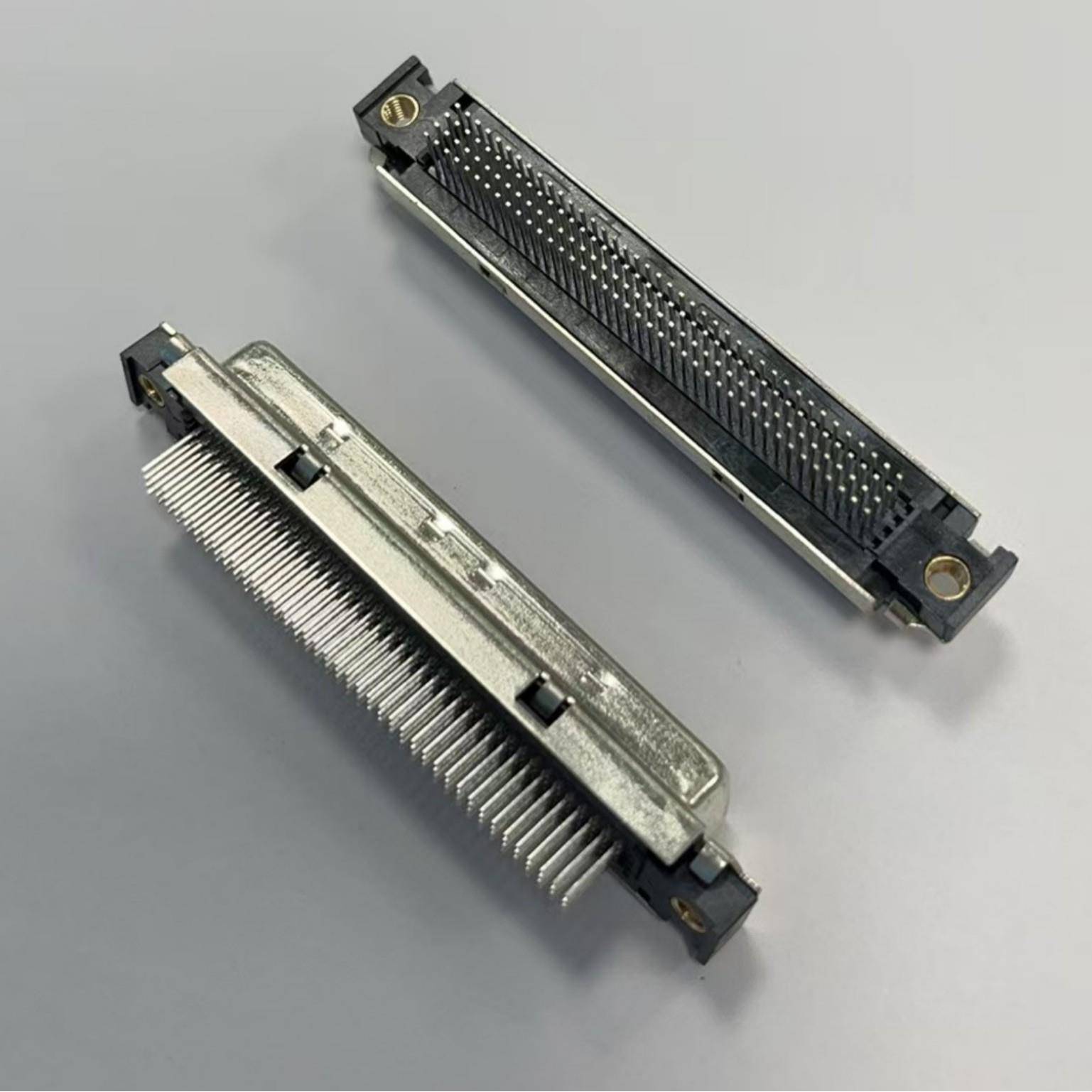 直插160P针式公座M3光孔5.4针长30u金