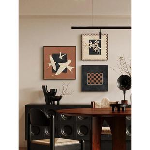 轻法式中古风客厅装饰画高级感石膏线框文艺范挂画小众燕子覆古画