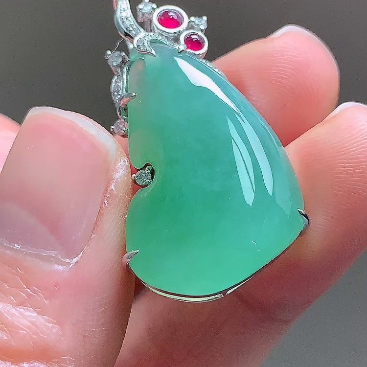 缅甸翡翠福瓜镶金玉吊坠天然玉石A货18K金镶嵌冰种礼物正品0103