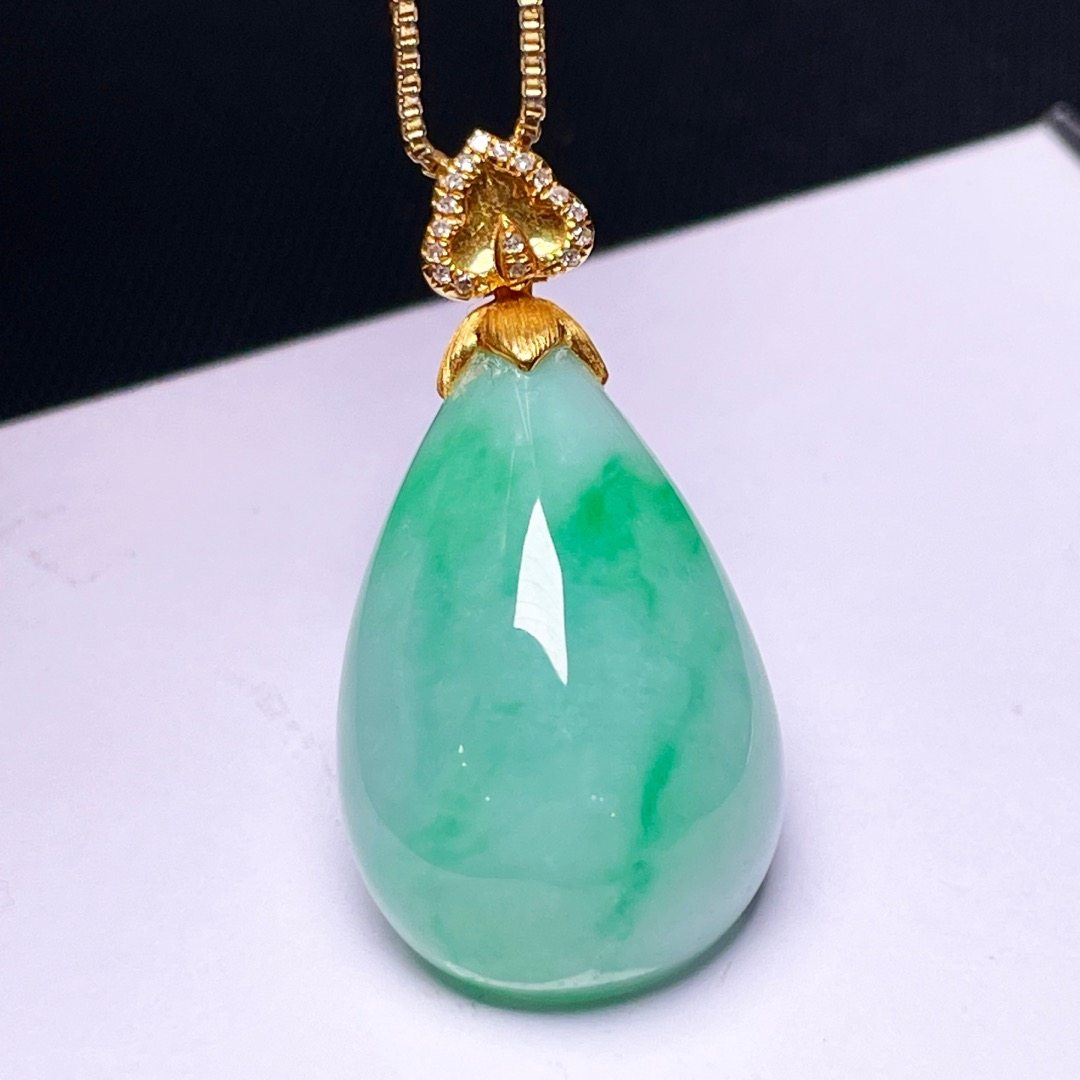 缅甸翡翠水滴镶金玉吊坠天然玉石A货18K金镶嵌冰糯种飘绿新款1220