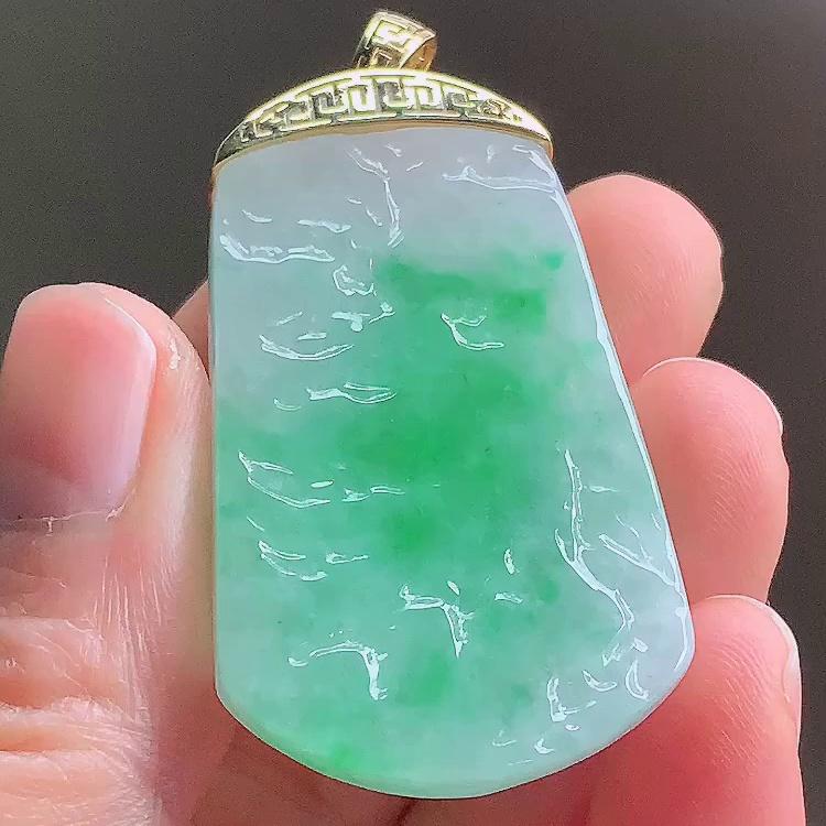 缅甸翡翠镶金玉吊坠天然玉石A货