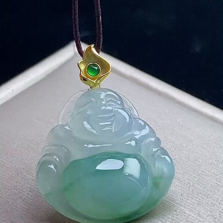 缅甸翡翠佛公镶金玉吊坠天然玉石