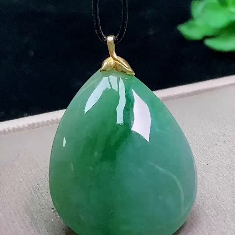 缅甸翡翠水滴镶金玉吊坠天然玉石A货18K金镶嵌冰种飘花新款0107