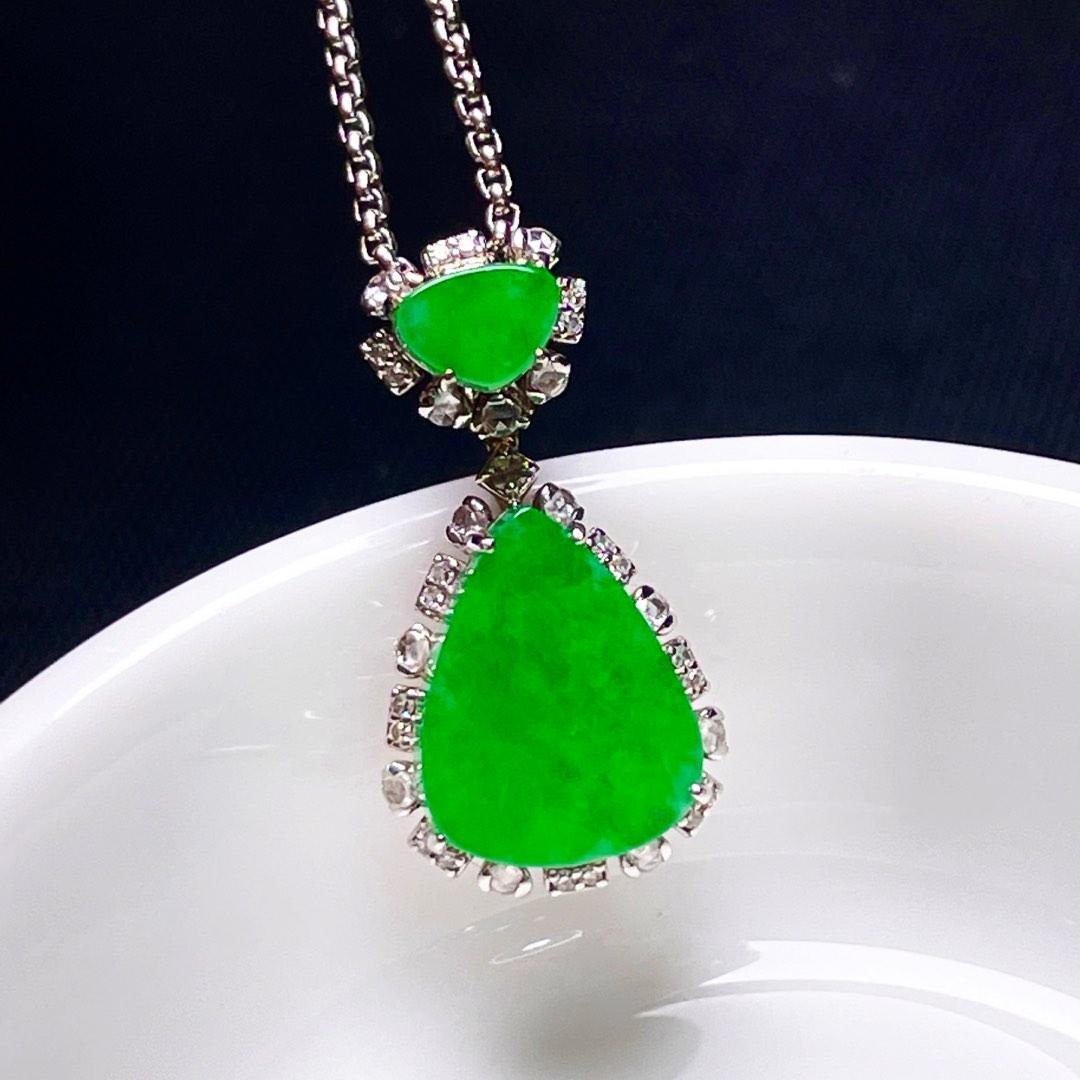 缅甸翡翠水滴镶金玉吊坠天然玉石A货18K金镶嵌冰糯种辣绿收藏1021