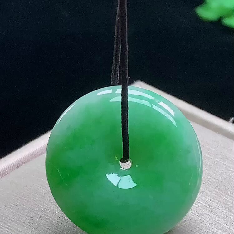 缅甸翡翠平安扣玉吊坠天然玉石A